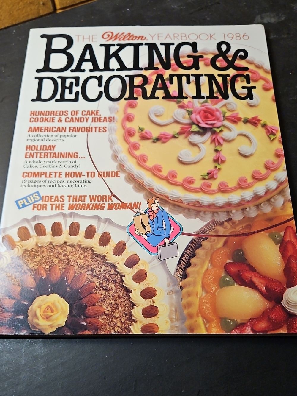 Vintage Cookbook 1986 EUC